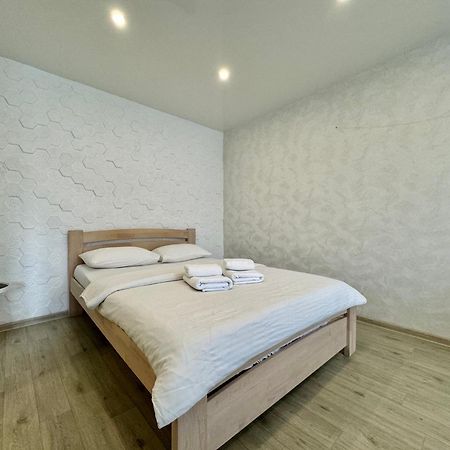 Apartpoltava Світлі Та Затишні Апартаменти В Скандинавському Стилі Центр Банківський Чек Exterior photo